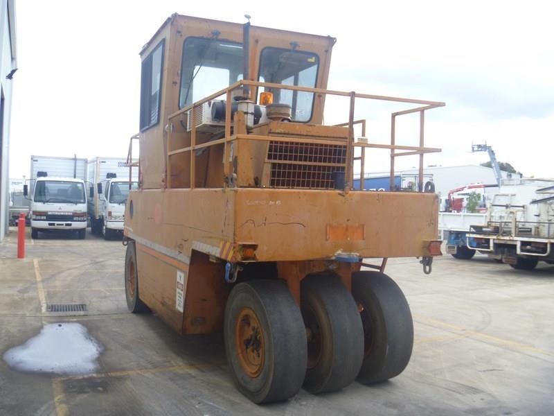 1989 PACIFIC RP 20 ROLLER