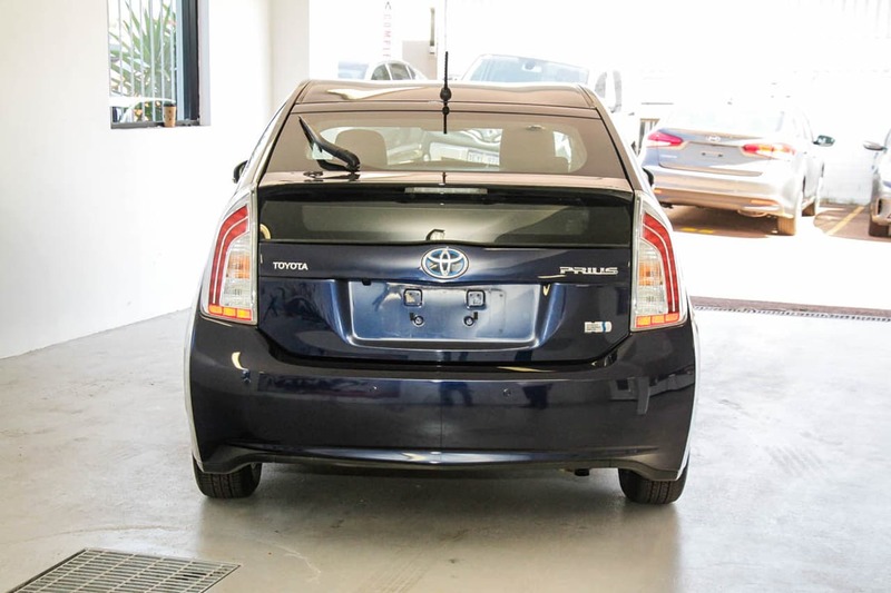 2014 TOYOTA PRIUS ZVW30R
