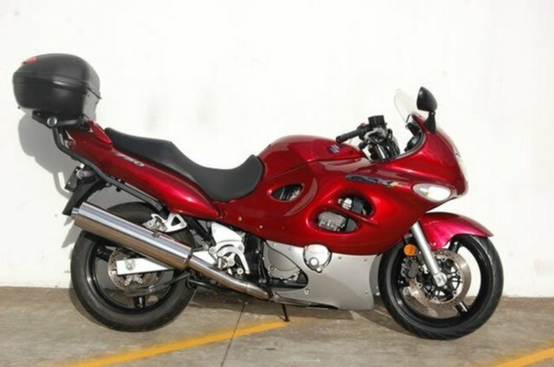 2006 SUZUKI 750CC GSX750F K5