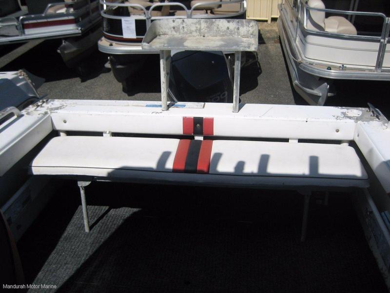 Oceanhull Pisces 16