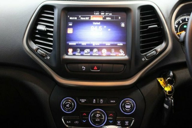 2014 JEEP CHEROKEE LIMITED (4x4) KL MY15