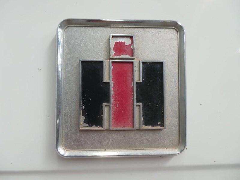 1981 INTERNATIONAL ACCO 2250