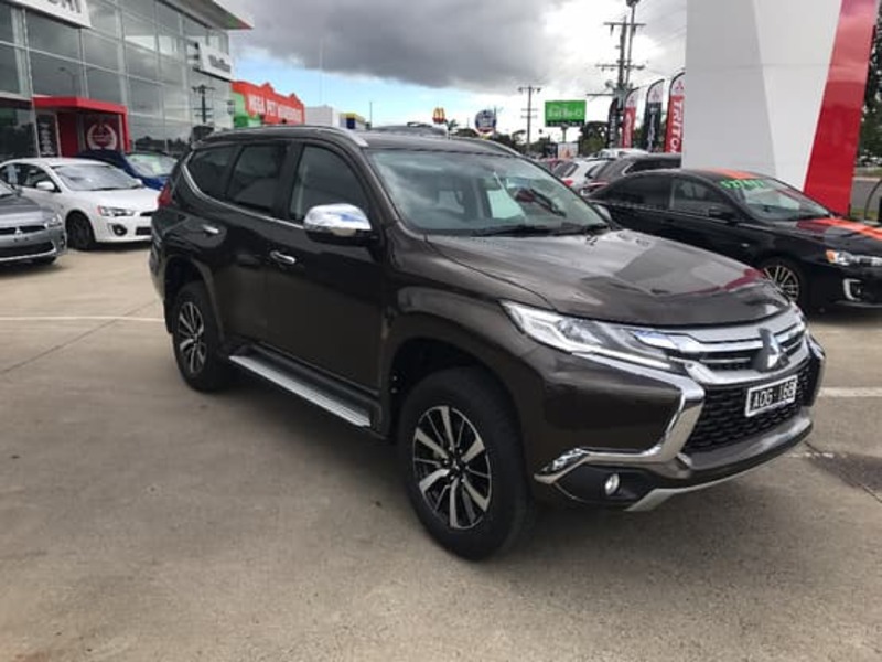 2016 MITSUBISHI PAJERO SPORT GLS QE