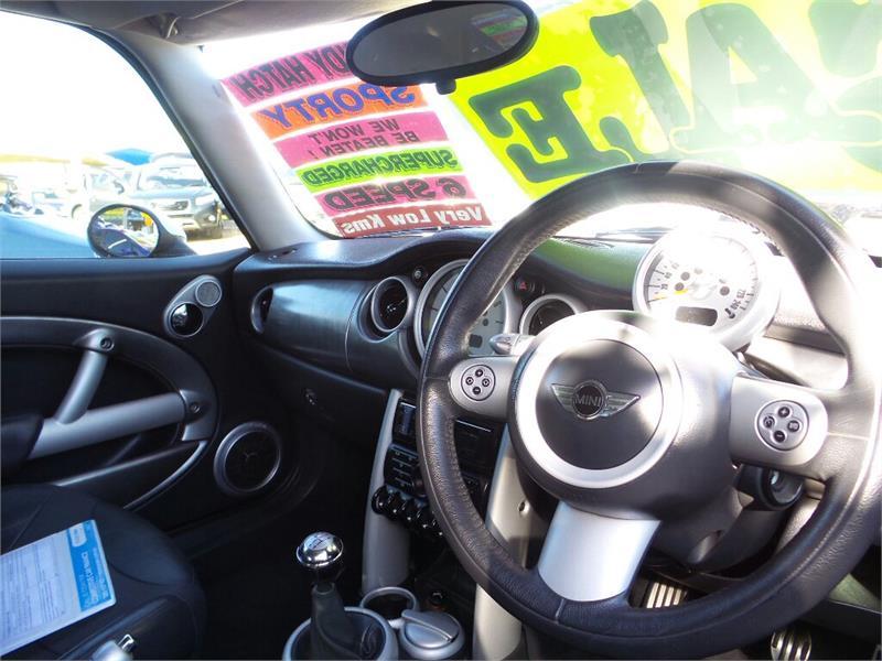 2004 MINI Hatch Cooper S R53