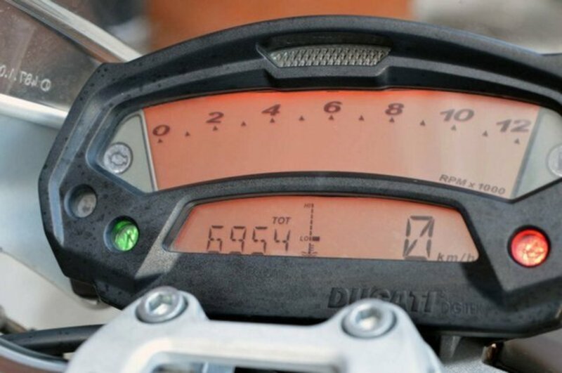 2009 DUCATI Monster 696 2009 696
