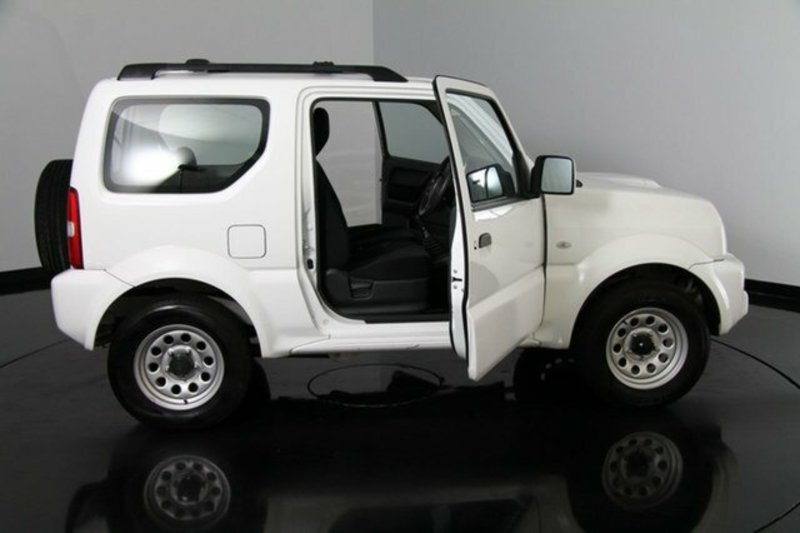 2013 SUZUKI JIMNY Sierra SN413 T6
