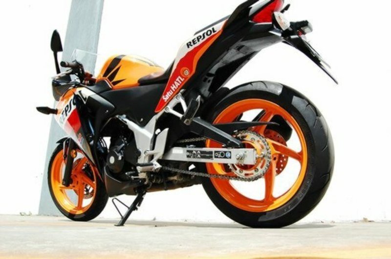 2013 HONDA 250CC CBR250R REPSOL (ABS)