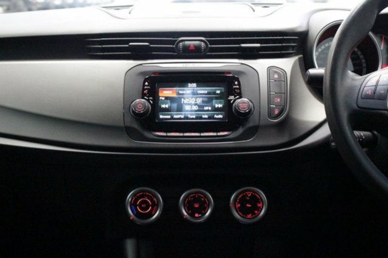 2015 ALFA ROMEO GIULIETTA PROGRESSION MY15