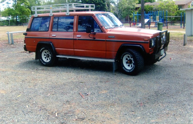 1984 NISSAN PATROL DELUXE (4x4)