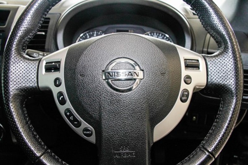 2013 NISSAN X-TRAIL ST T31