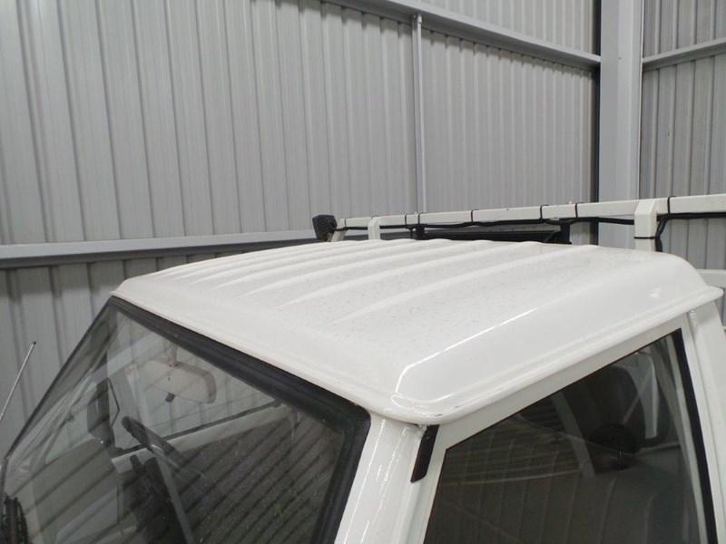1985 TOYOTA LAND CRUISER HJ75 TRAY TRUCK