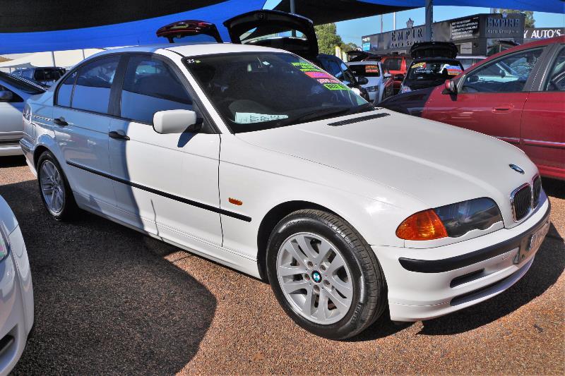 2000 BMW 318I E46