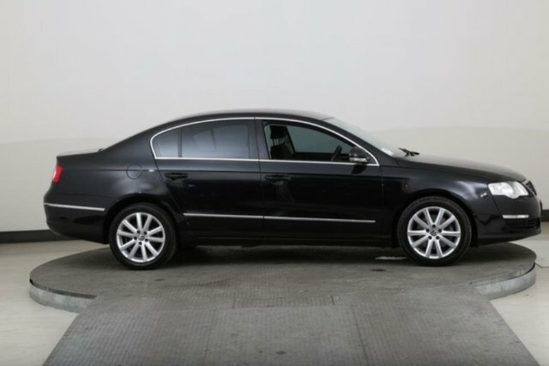 2010 VOLKSWAGEN PASSAT 125 TDI 3C MY10