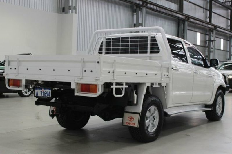 2009 TOYOTA HILUX SR5 (4x4) KUN26R 09 UPGRADE