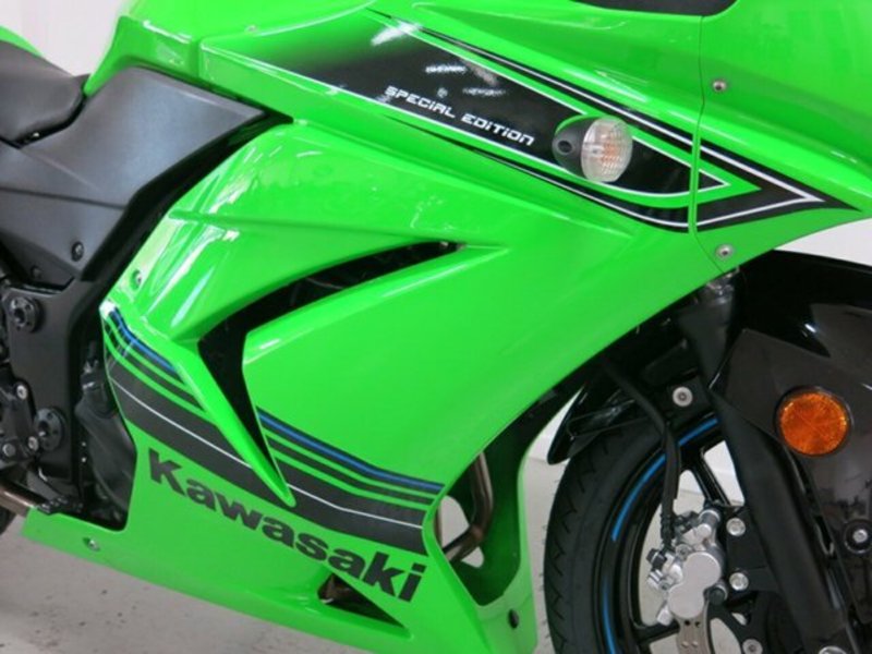 2012 KAWASAKI Ninja 250R (EX250)