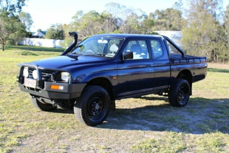 2001 MITSUBISHI TRITON GLX Club Cab MK