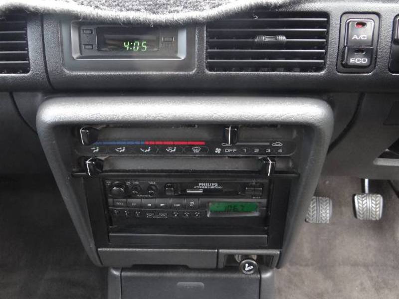1995 MAZDA 323 PROTEGE