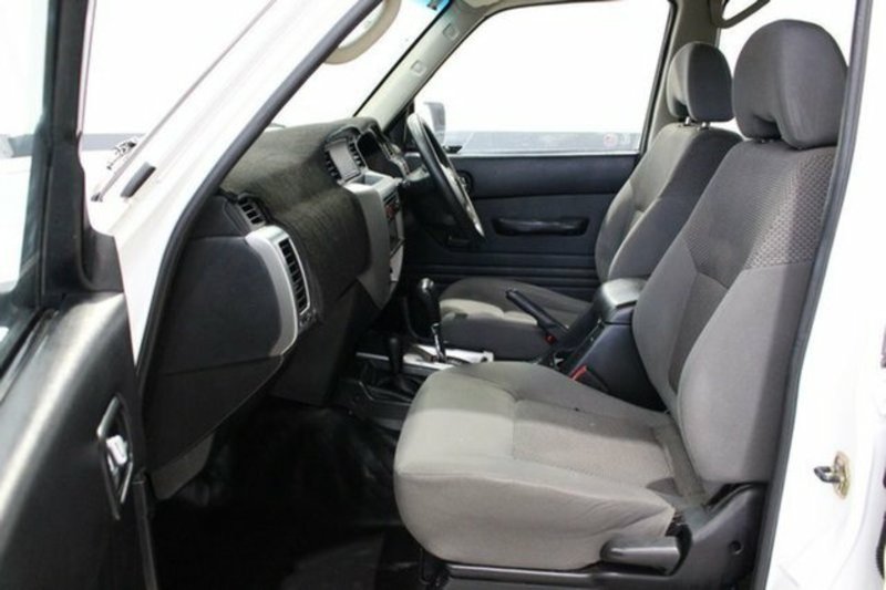 2006 NISSAN PATROL DX (4x4) GU IV