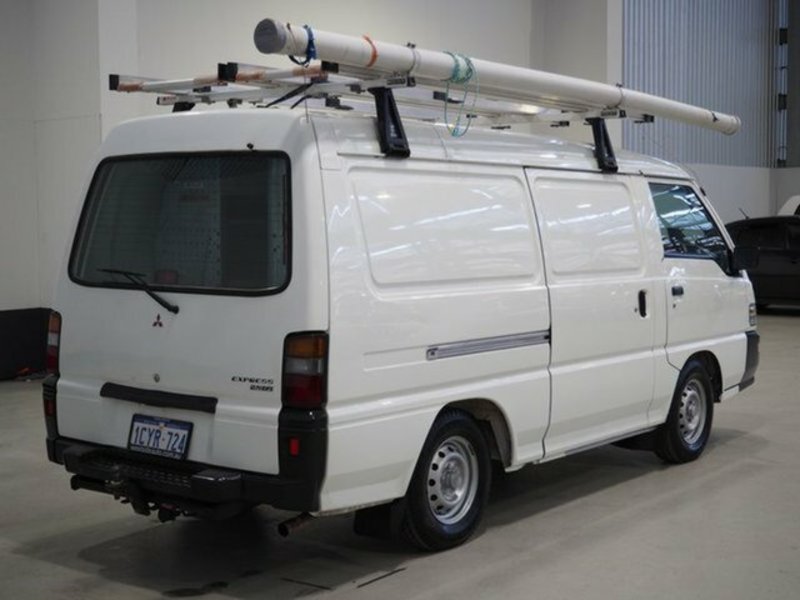 2008 MITSUBISHI EXPRESS SWB SJ MY07