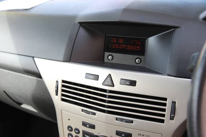 2009 HOLDEN ASTRA CDX AH MY09