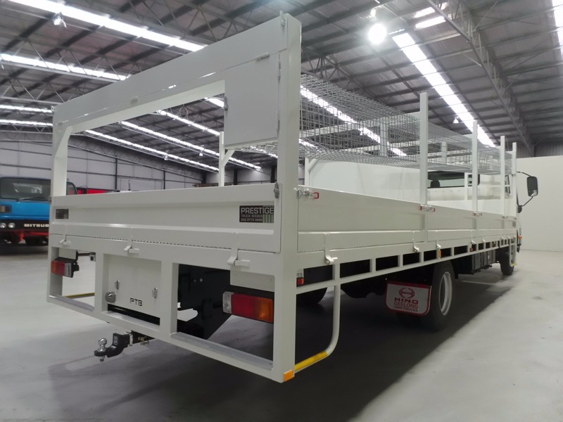2016 HINO 920 - 300 Series 920 - 300 Series Truck