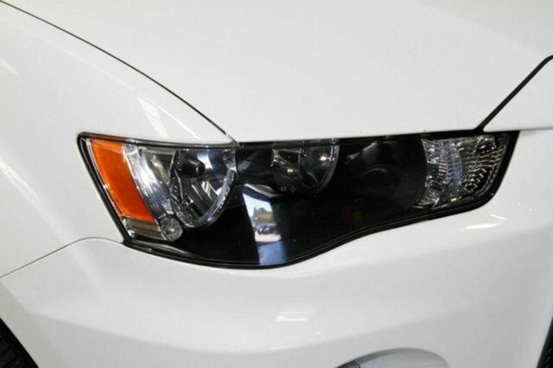 2012 MITSUBISHI OUTLANDER VR ZH MY12