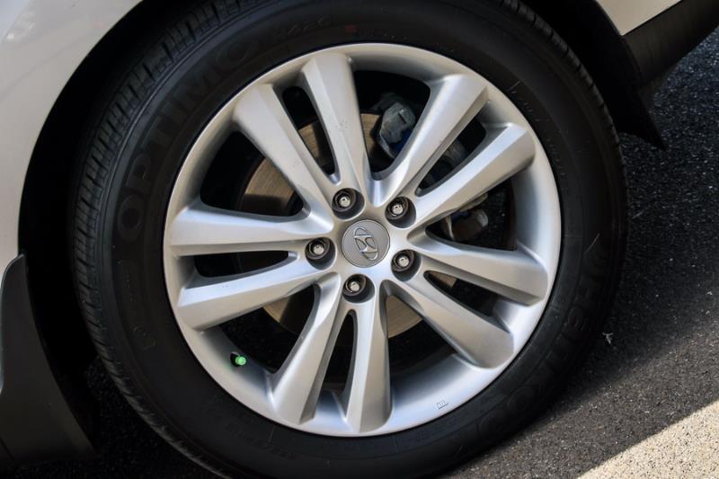2010 HYUNDAI iX35 Highlander LM