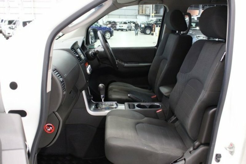 2012 NISSAN PATHFINDER ST (4x4) R51 Series 4