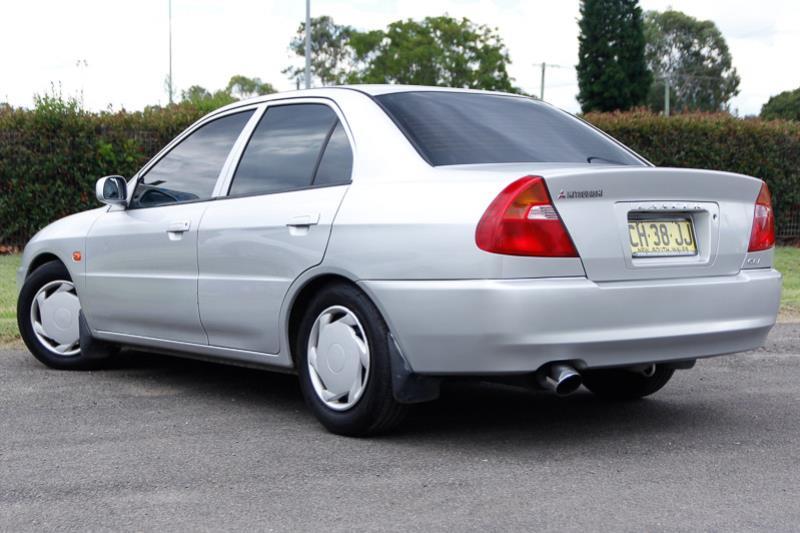 2002 MITSUBISHI LANCER GLi CE