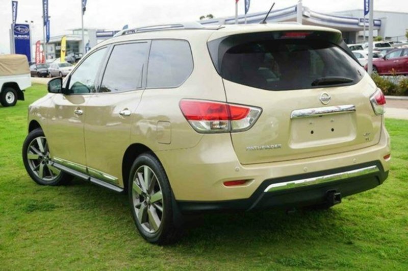 2015 NISSAN PATHFINDER Ti (4x4) R52