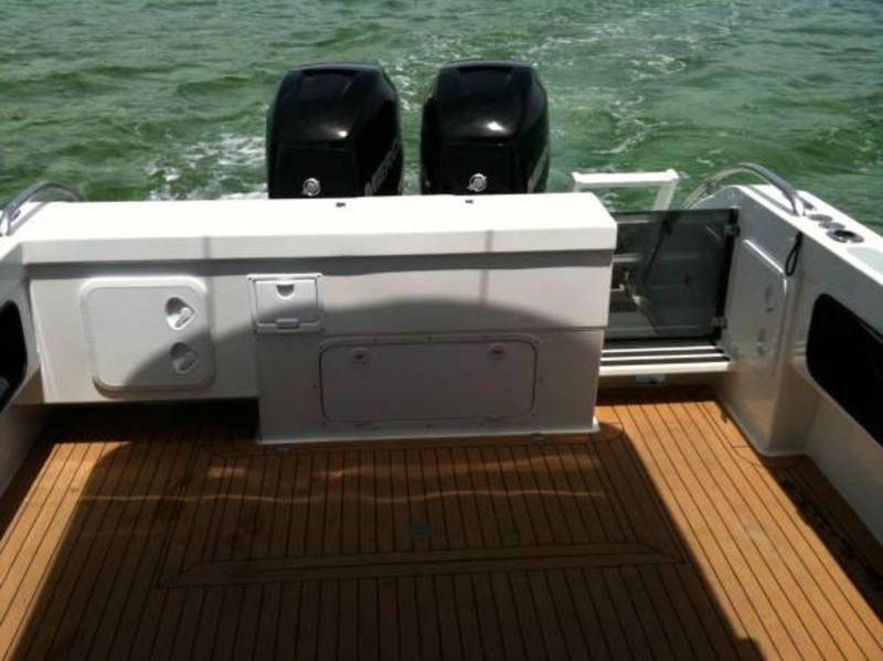 Razerline Special Vessel 8 m