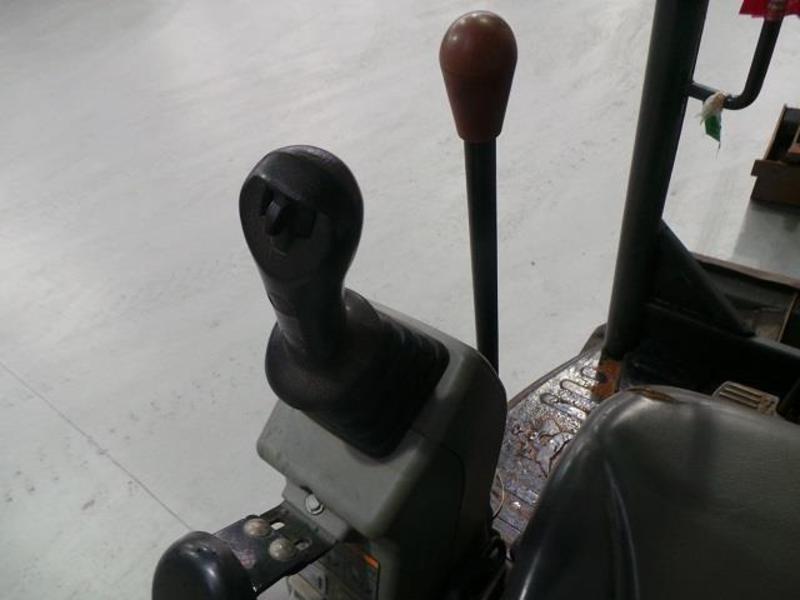 2011 BOBCAT E32M EXCAVATOR