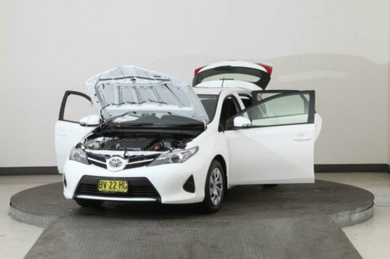 2013 TOYOTA COROLLA ASCENT ZRE182R