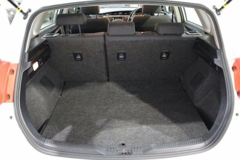 2014 TOYOTA COROLLA ASCENT ZRE182R