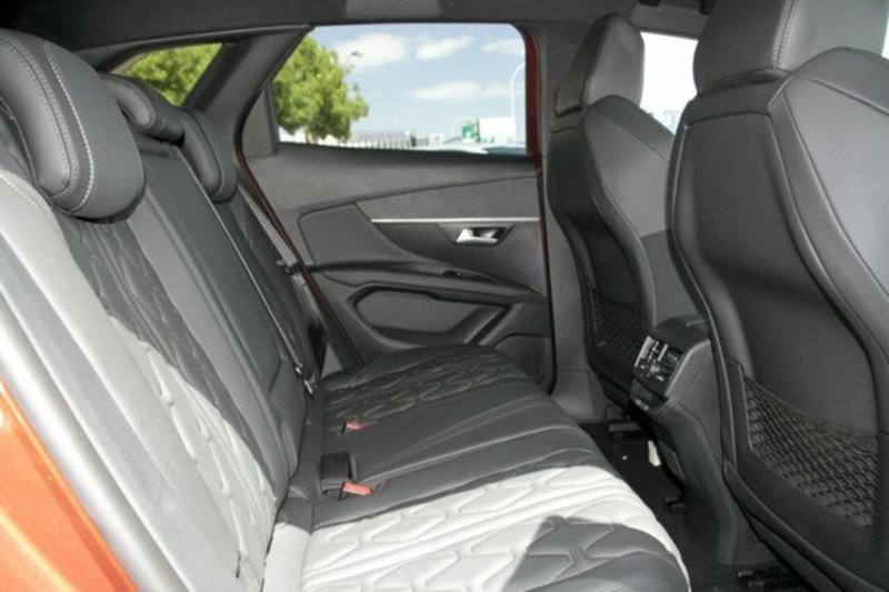 2017 PEUGEOT 3008 GT LINE P84