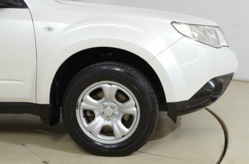2010 SUBARU FORESTER X MY10