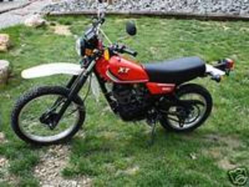 1982 YAMAHA XT 250