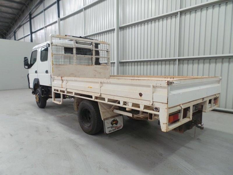 2010 MITSUBISHI CANTER