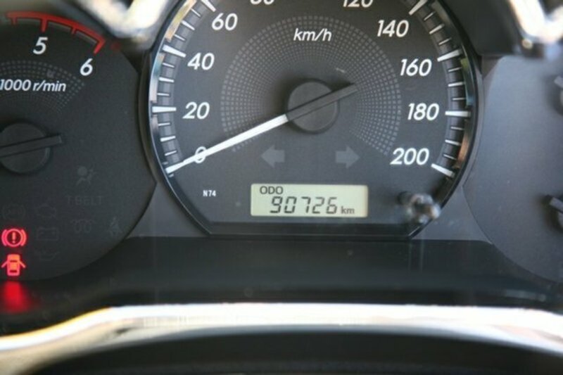 2012 TOYOTA HILUX SR (4x4) KUN26R MY12