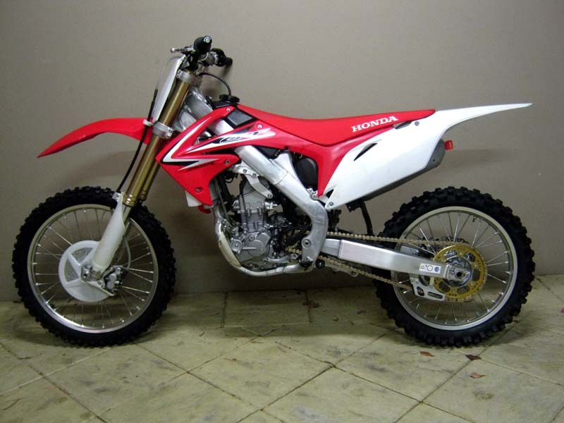 2010 HONDA CR F250R