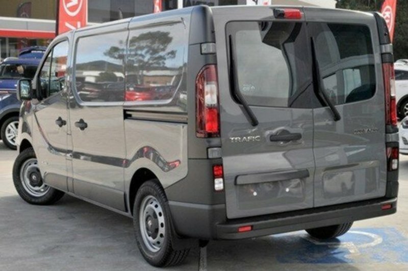 2017 RENAULT TRAFIC SWB X82 MY17