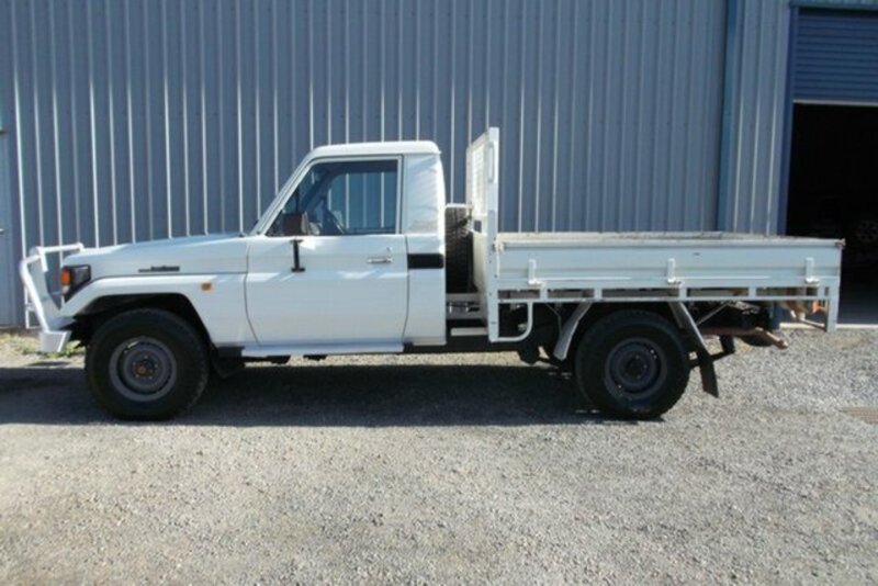 2003 TOYOTA LANDCRUISER (4x4) HDJ79R