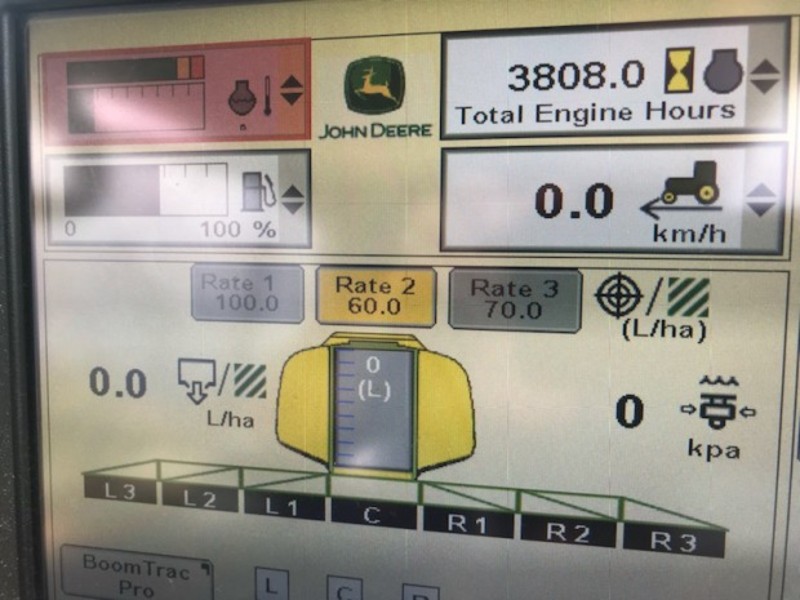 JOHN DEERE 4930 Sprayer