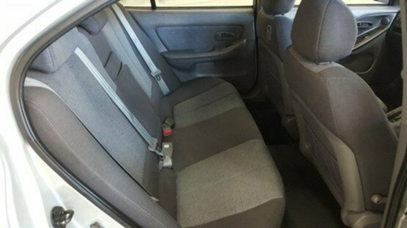 2005 HYUNDAI ELANTRA FX 2.0 HVT XD MY05
