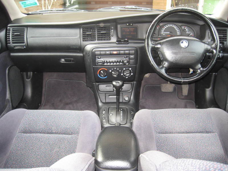 2000 HOLDEN VECTRA CD JSII