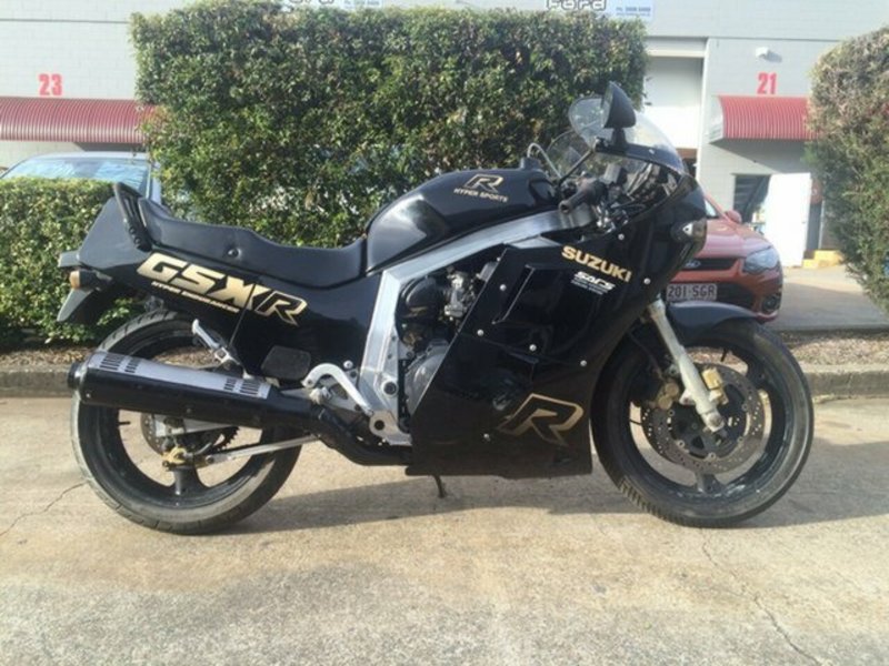 1988 SUZUKI GSXR1100
