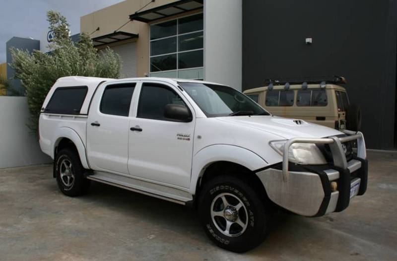 2009 TOYOTA HILUX SR (4x4) KUN26R 08 UPGRADE