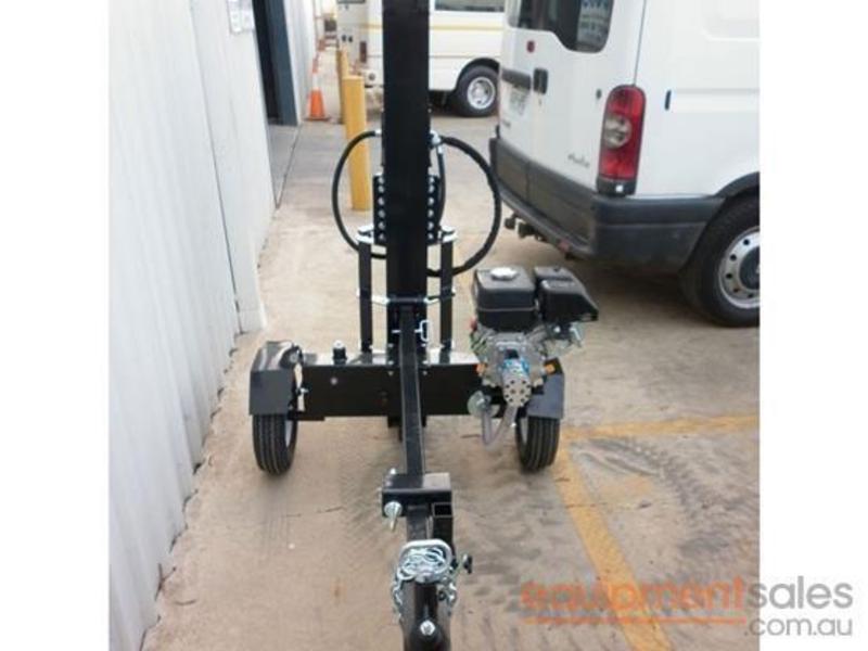 2015 WORKMATE 30 TON LOG SPLITTER