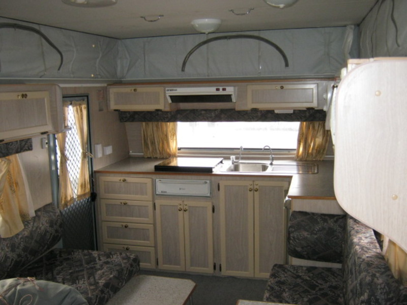 2003 CUSTOM STAR SEEKER MKII 18