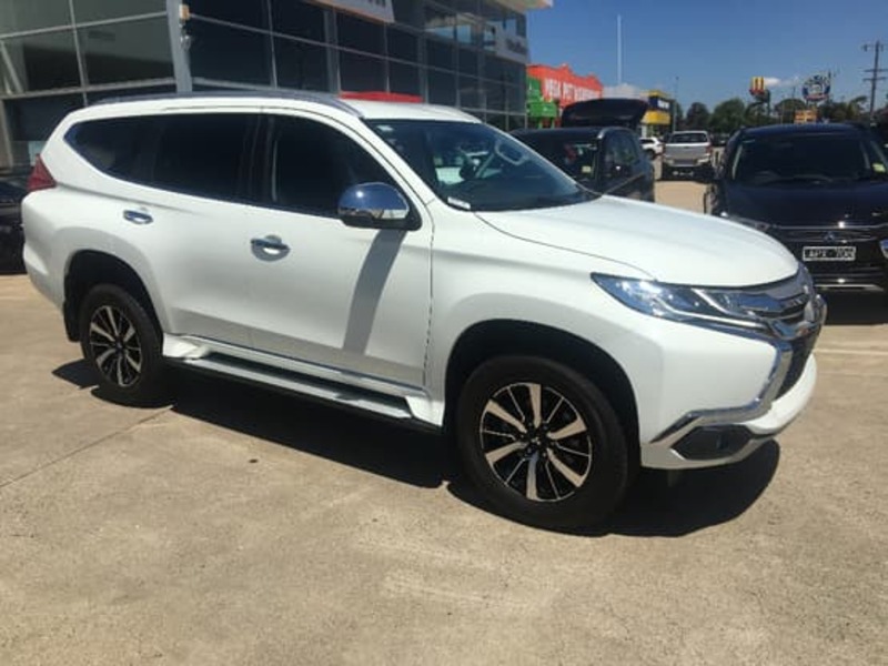 2016 MITSUBISHI PAJERO SPORT GLS QE